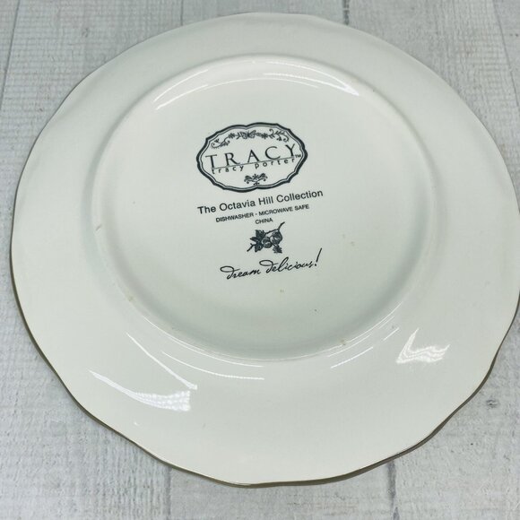 Tracy Porter THE OCTAVIA HILL COLLECTION  Red Embossed 8" Salad Plates Set of 3 - Picture 5 of 13